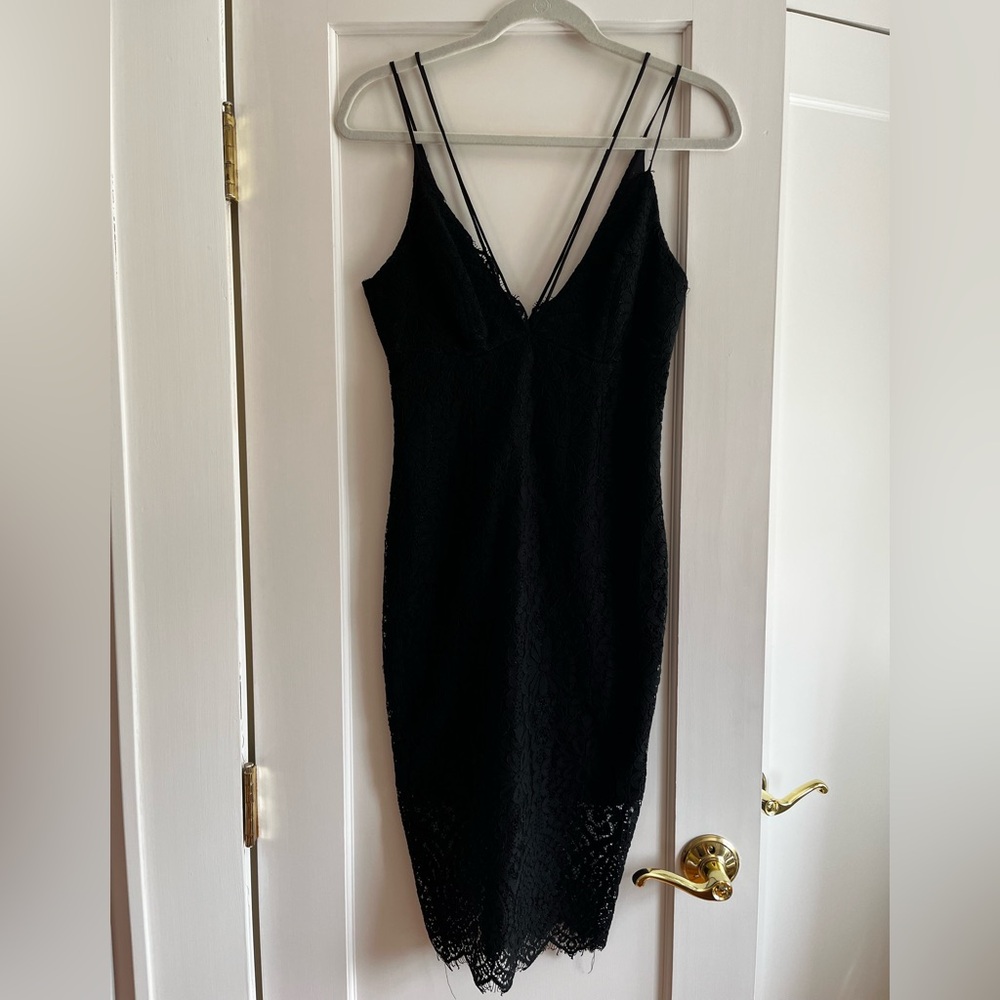 Elegant Black Lace Dress